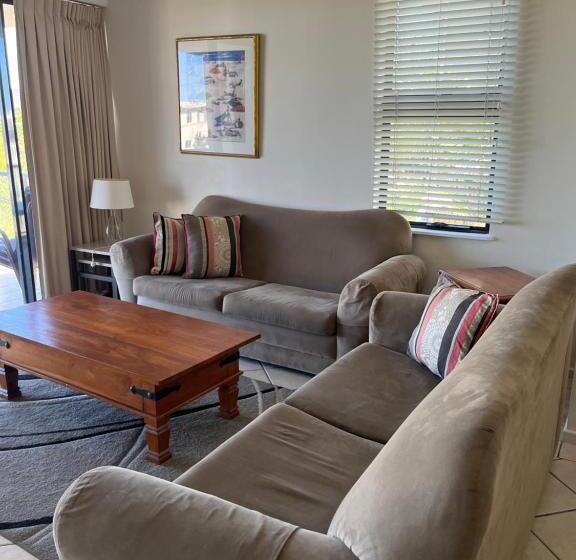 Апартаменты 1 Спальня, King'S Row Holiday Apartments