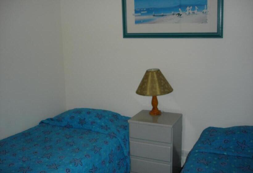 Апартаменты 3 Спальни, King'S Row Holiday Apartments