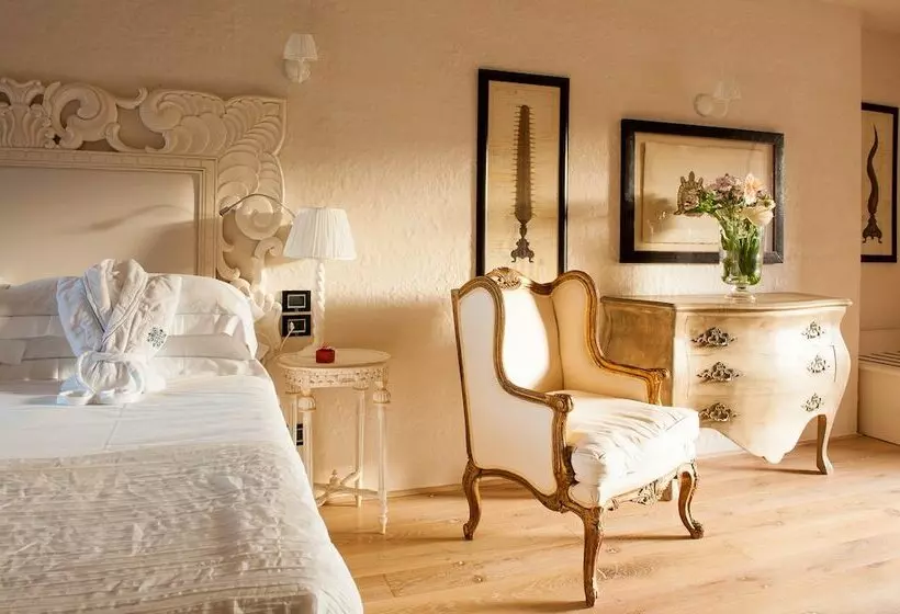 ジュニアスイート, La Villa Del Re   Adults Only   Small Luxury Hotels Of The World