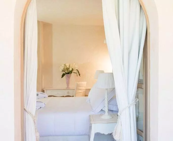 スーペリアールーム, La Villa Del Re   Adults Only   Small Luxury Hotels Of The World