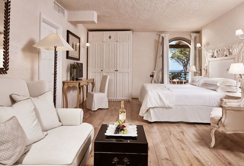 סוויטת ג'וניור נוף לים, La Villa Del Re   Adults Only   Small Luxury Hotels Of The World