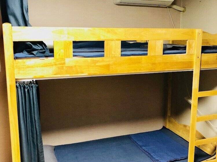 سرير فى غرفة مشتركه, High Street Guest House Hongdae   Hostel