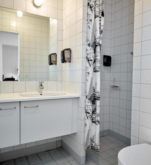 Четырехместный Номер Стандарт, Roskilde Danhostel