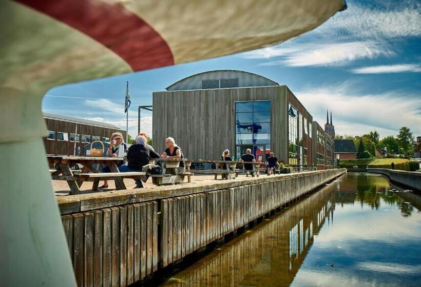 디럭스 룸, Roskilde Danhostel