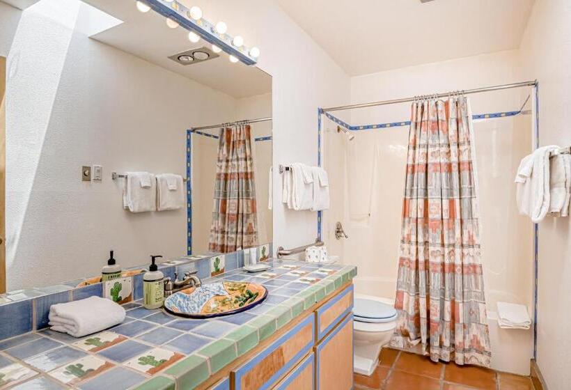 침실 3개 아파트, Quail Ridge Condo