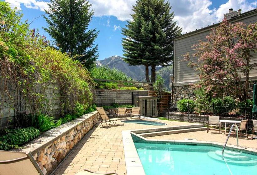 شقة 3 غرف, Ketchum Bliss