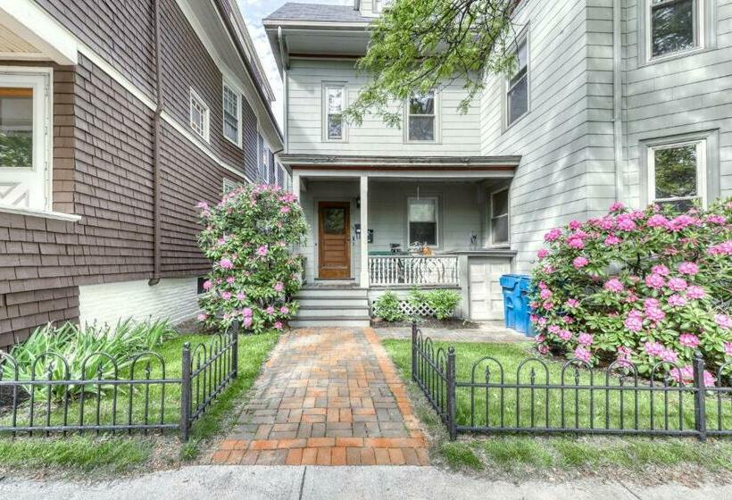 آپارتمان 1 خوابه, Morning On The Atlantic