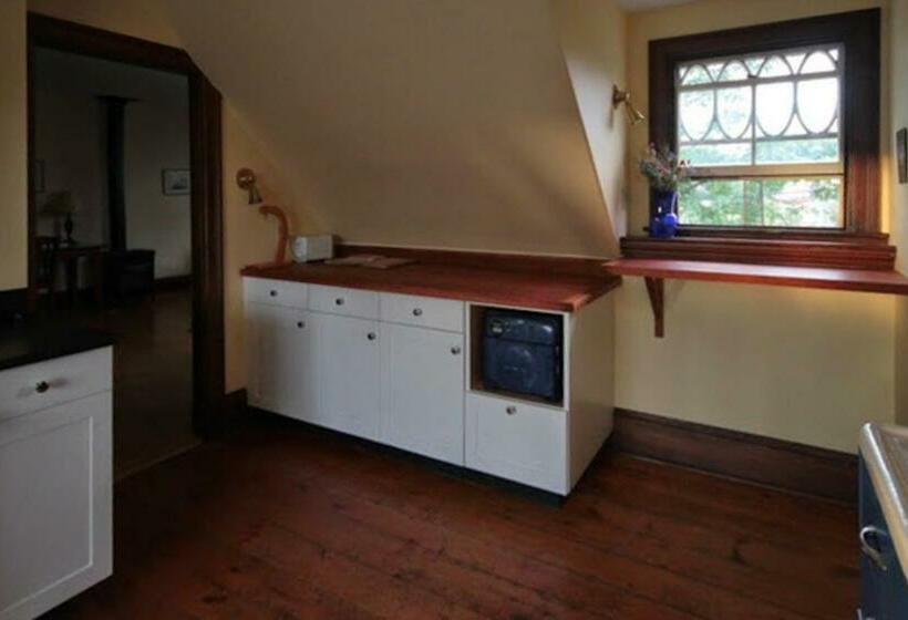 آپارتمان 1 خوابه, Morning On The Atlantic