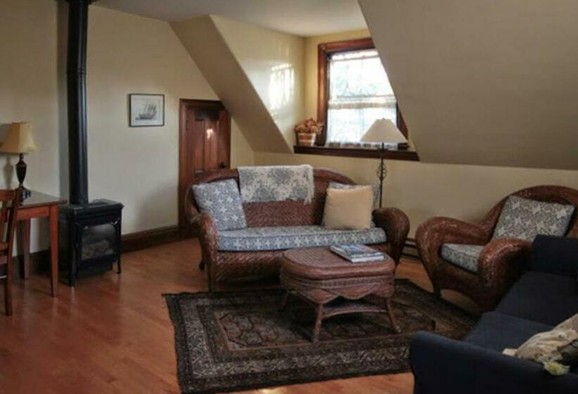 آپارتمان 1 خوابه, Morning On The Atlantic