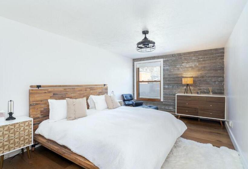 בית, 2 חדרי שינה, Colorado Ave East 101   Ski Loft House