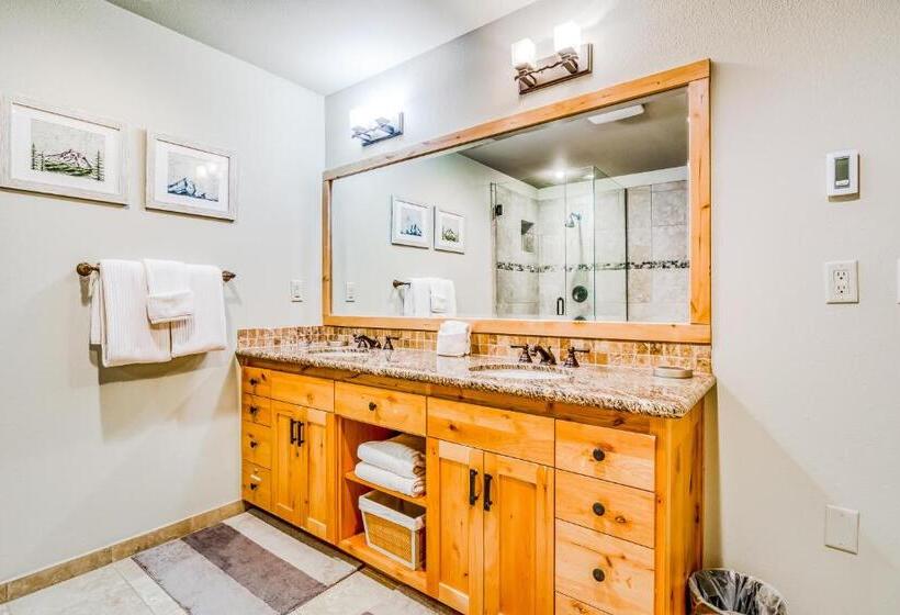 شقة 3 غرف, Grand Lodges North Penthouse #32