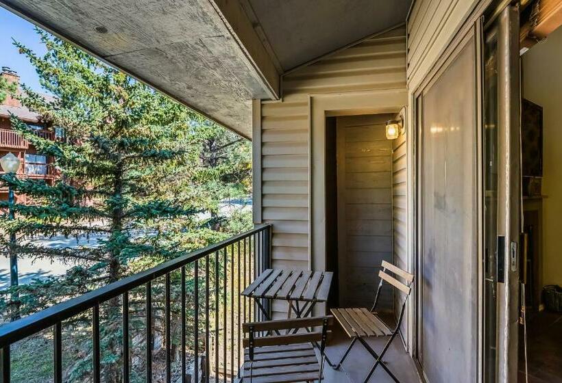 شقة غرفتين, Mountain Spirits