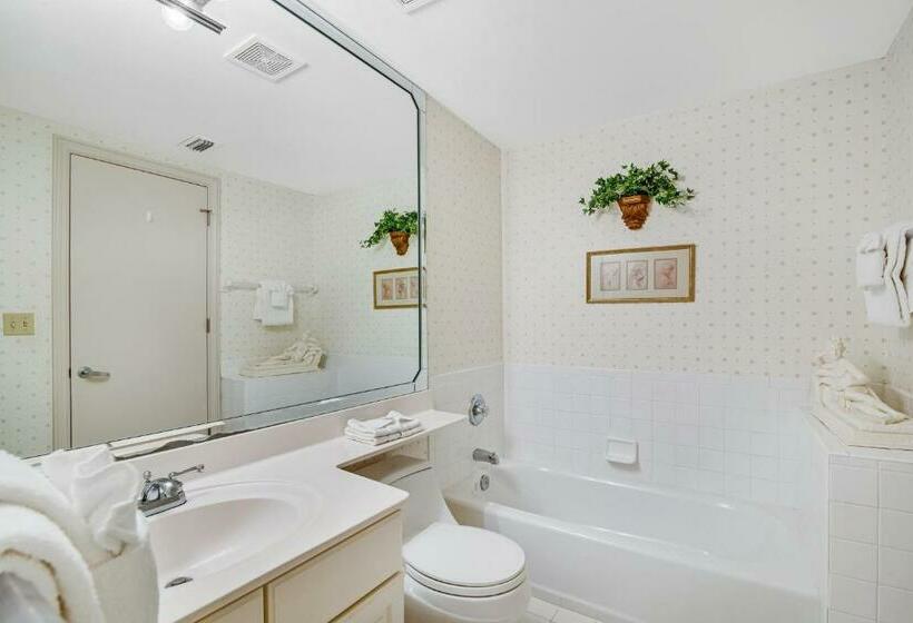 Апартаменты 2 Спальни, Belle Mer 902