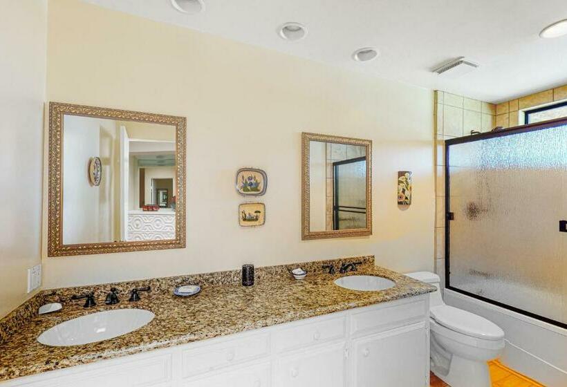 Апартаменты 2 Спальни, Midtown Mountain View Villa