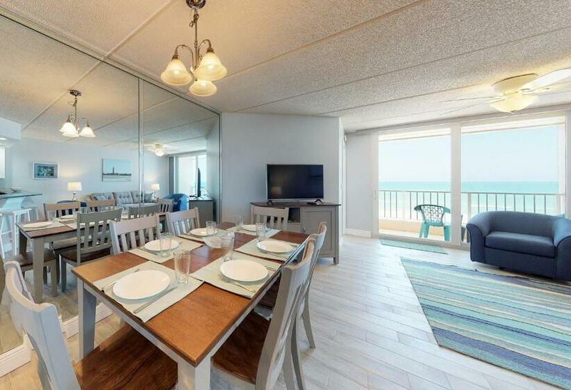 带2个卧室的公寓, Southpoint #303