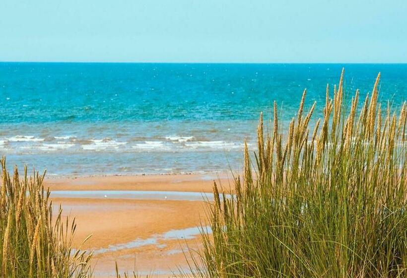 带2个卧室的公寓, Southpoint #303