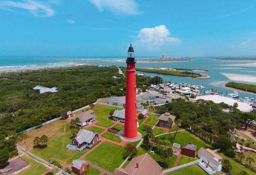 带2个卧室的公寓, Southpoint #303