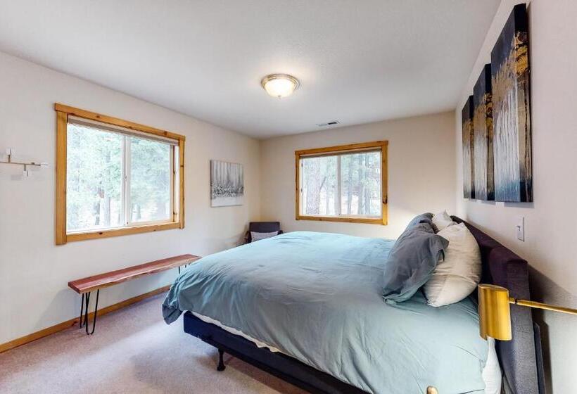 شقة غرفتين, Trout Creek Condo