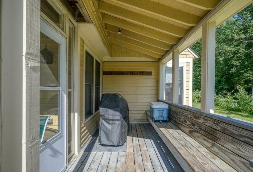 침실 3개 아파트, 38 Kandahar Lane