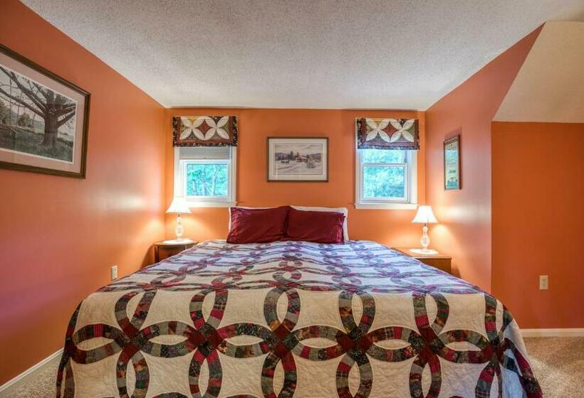 침실 3개 아파트, 38 Kandahar Lane