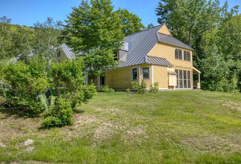 침실 3개 아파트, 38 Kandahar Lane