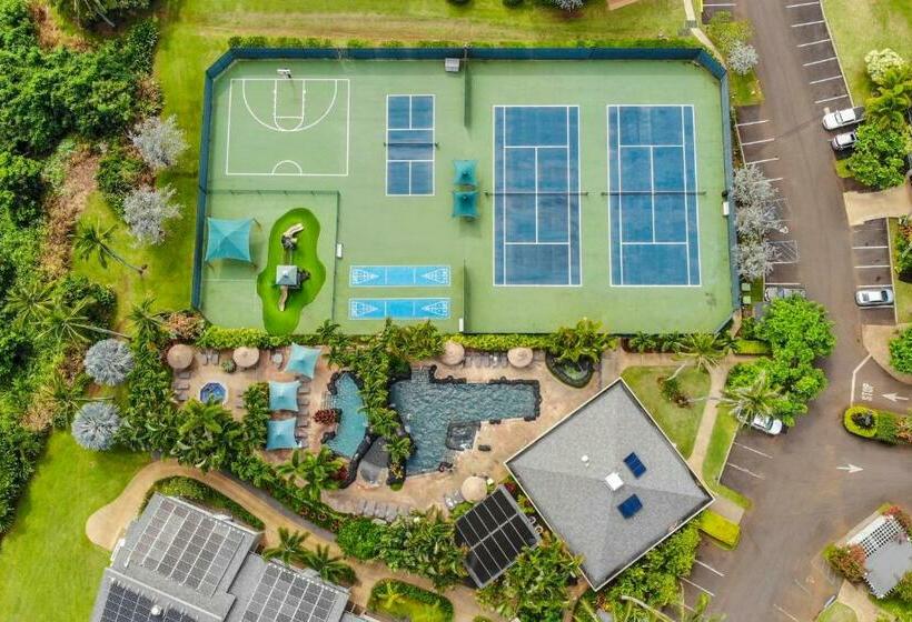 شقة غرفة واحدة, Cliffs Escape