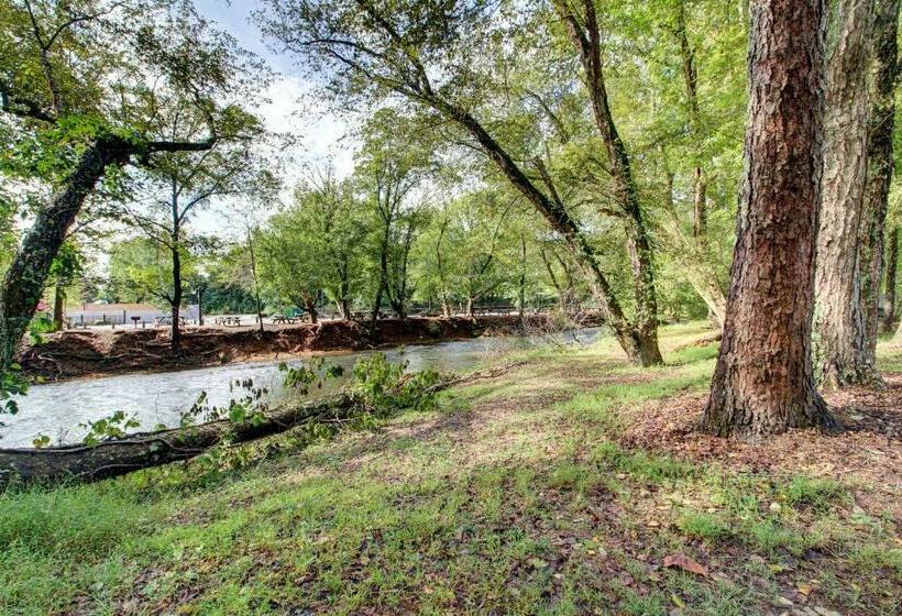 شقة 3 غرف, Cool River Condo I