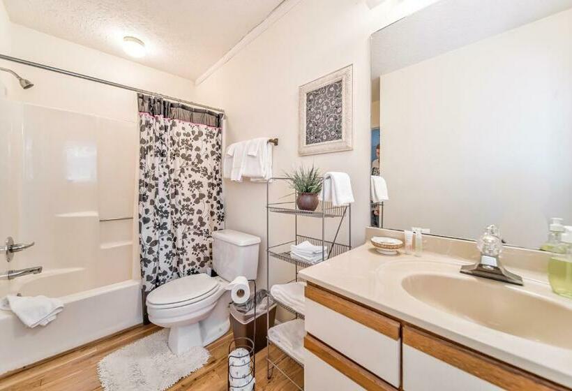 شقة 3 غرف, Cool River Condo I