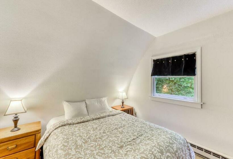 آپارتمان 3 خوابه, Grand Hollow Townhome