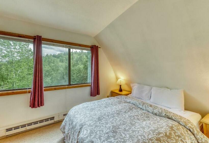 آپارتمان 3 خوابه, Grand Hollow Townhome