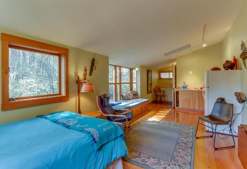 إستوديو قياسى, Island Artist Studio