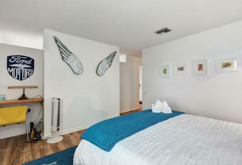 آپارتمان 1 خوابه, Nash Vegas Oasis