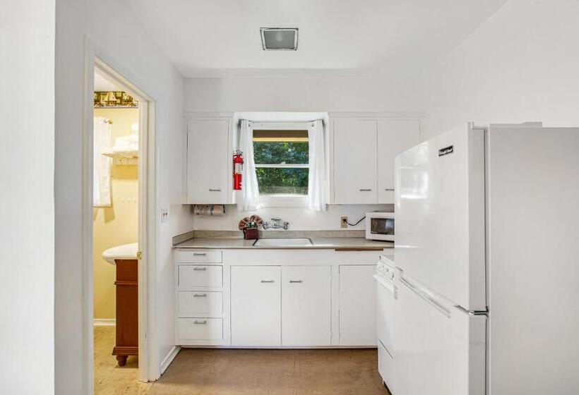 标准工作室, Cute As A Clam Cottages