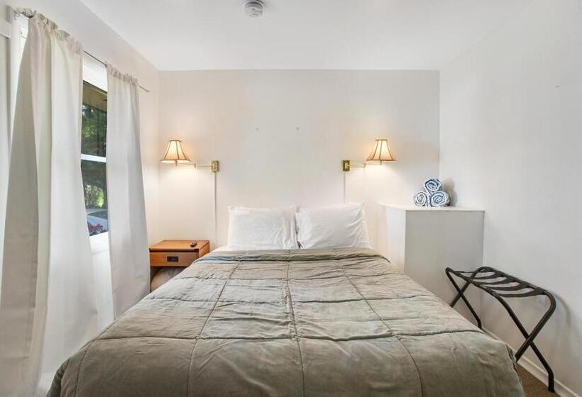 标准工作室, Cute As A Clam Cottages