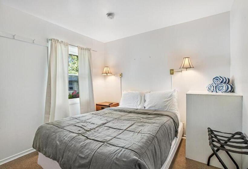 标准工作室, Cute As A Clam Cottages