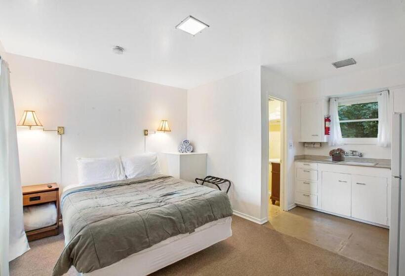 标准工作室, Cute As A Clam Cottages