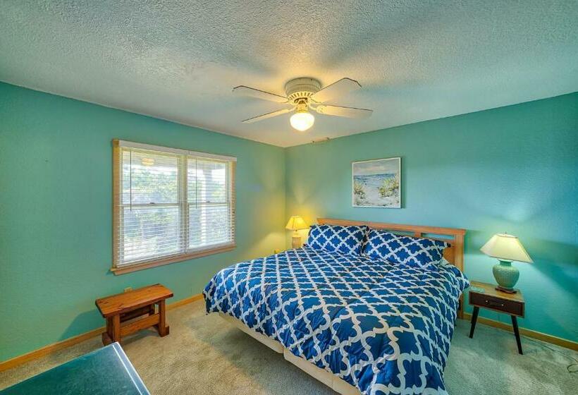 شقة غرفة واحدة, Dolphin Watch Avon 413