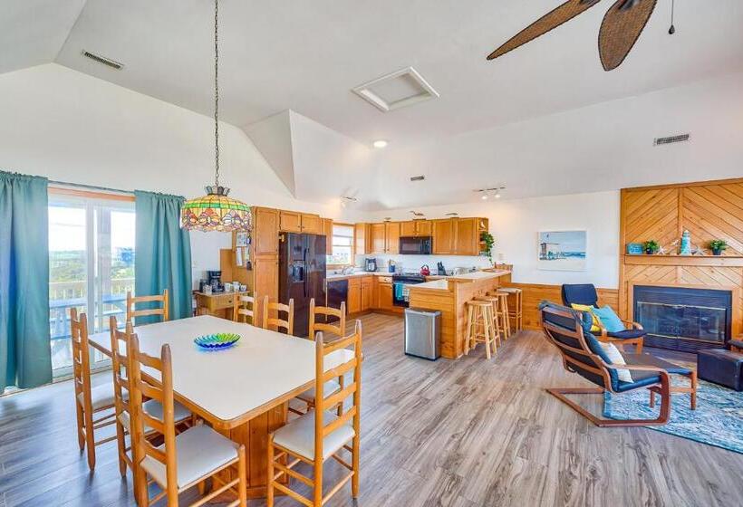 شقة غرفة واحدة, Dolphin Watch Avon 413