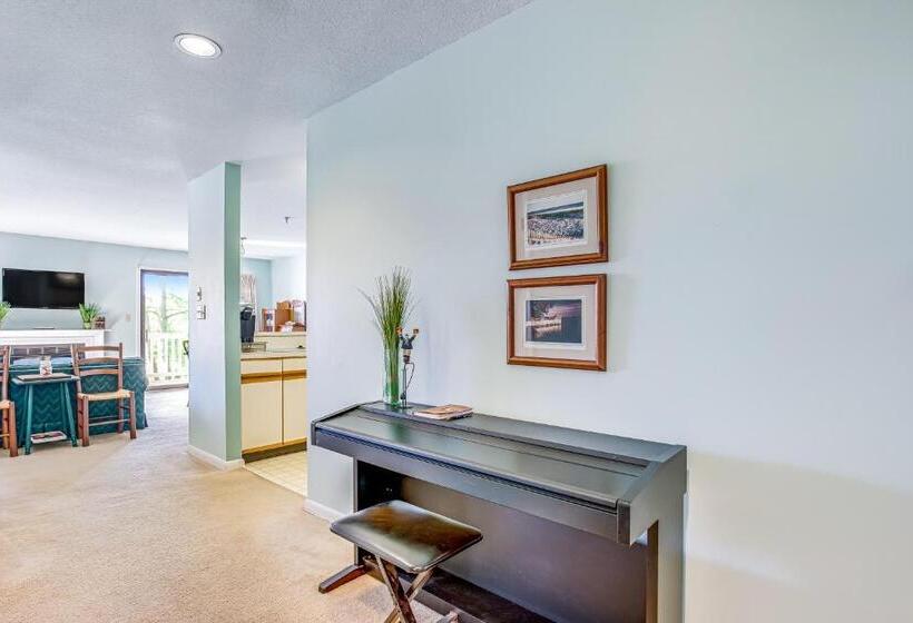 شقة غرفة واحدة, Spring Lake     20784 East Drive