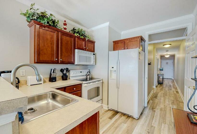 Апартаменты 2 Спальни, The View  Unit 317
