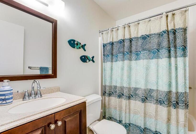 شقة غرفتين, Villas Of Bethany West     796 Salt Pond Circle Unit B