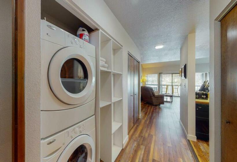 침실 2개 아파트, Bigfork Bliss