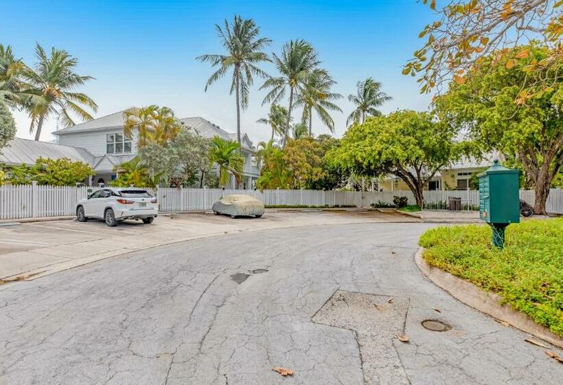 Апартаменты 2 Спальни, Porter Paradise