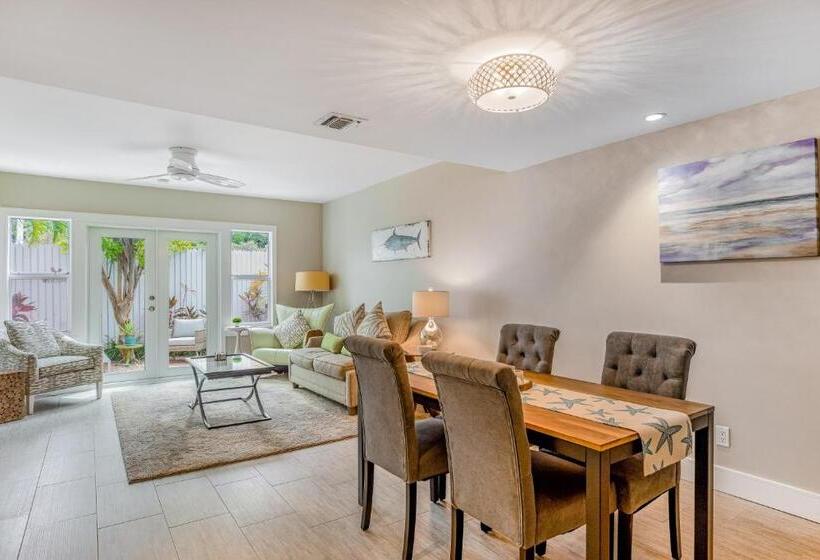 Апартаменты 2 Спальни, Porter Paradise