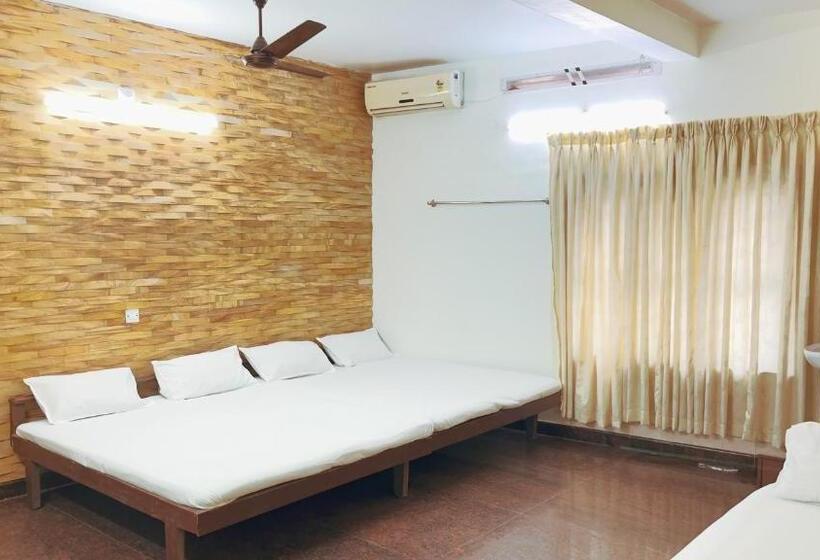 패밀리 스위트, Ppg Homes