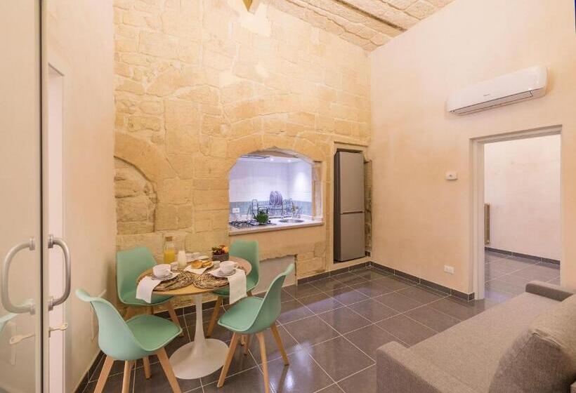 سوییت لوکس, Balbo Suite & Apartment   Lecce Selection