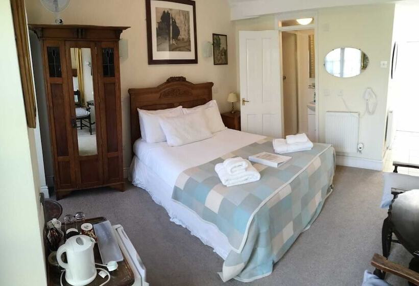 Номер Стандарт, The Black Horse Inn