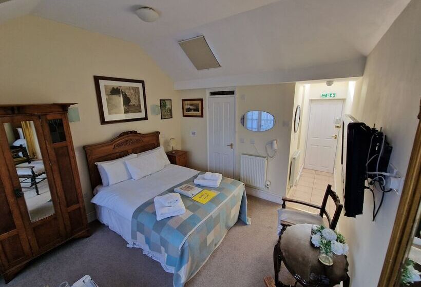 Номер Стандарт, The Black Horse Inn