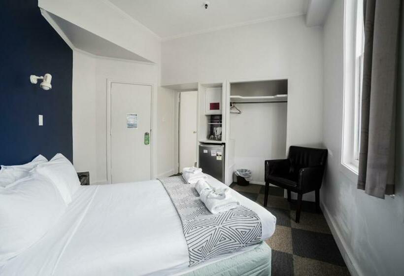 غرفة قياسية, Albion Of Auckland