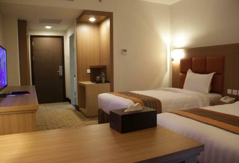 수피리어 룸, Cavinton Hotel Malioboro Yogyakarta By Tritama Hospitality